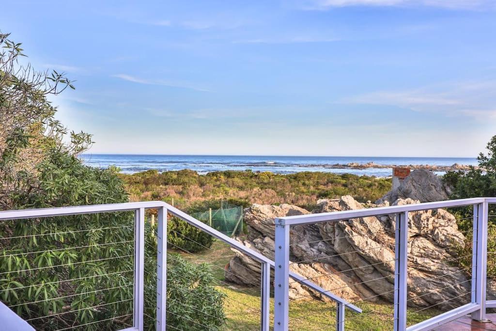 Mocha Bay House By The Sea Casa de Férias Bettyʼs Bay